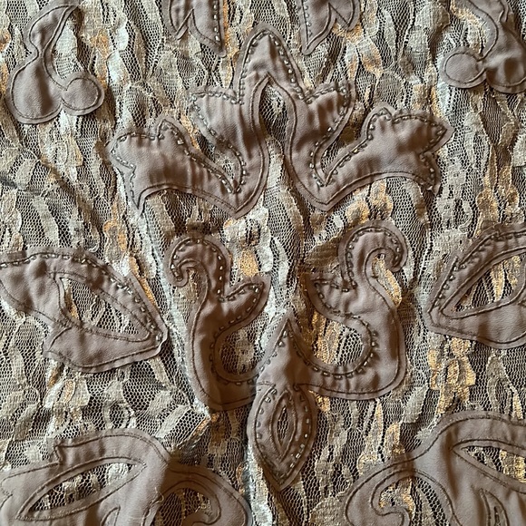 NWT hinge beaded sweater size small - Picture 3 of 4